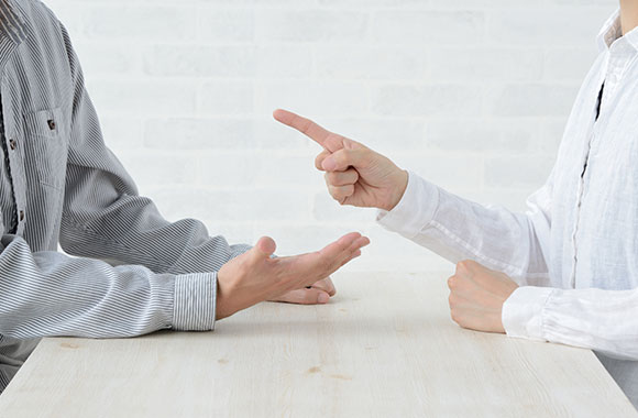 売却すべきかどうかで兄弟が揉めている